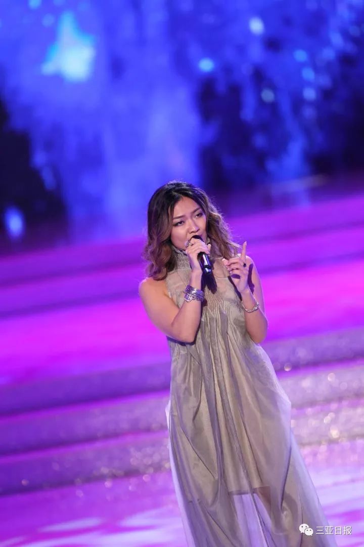 印度羽毛球队强势英格兰羽毛球队，马琳三分雨点燃全场的简单介绍