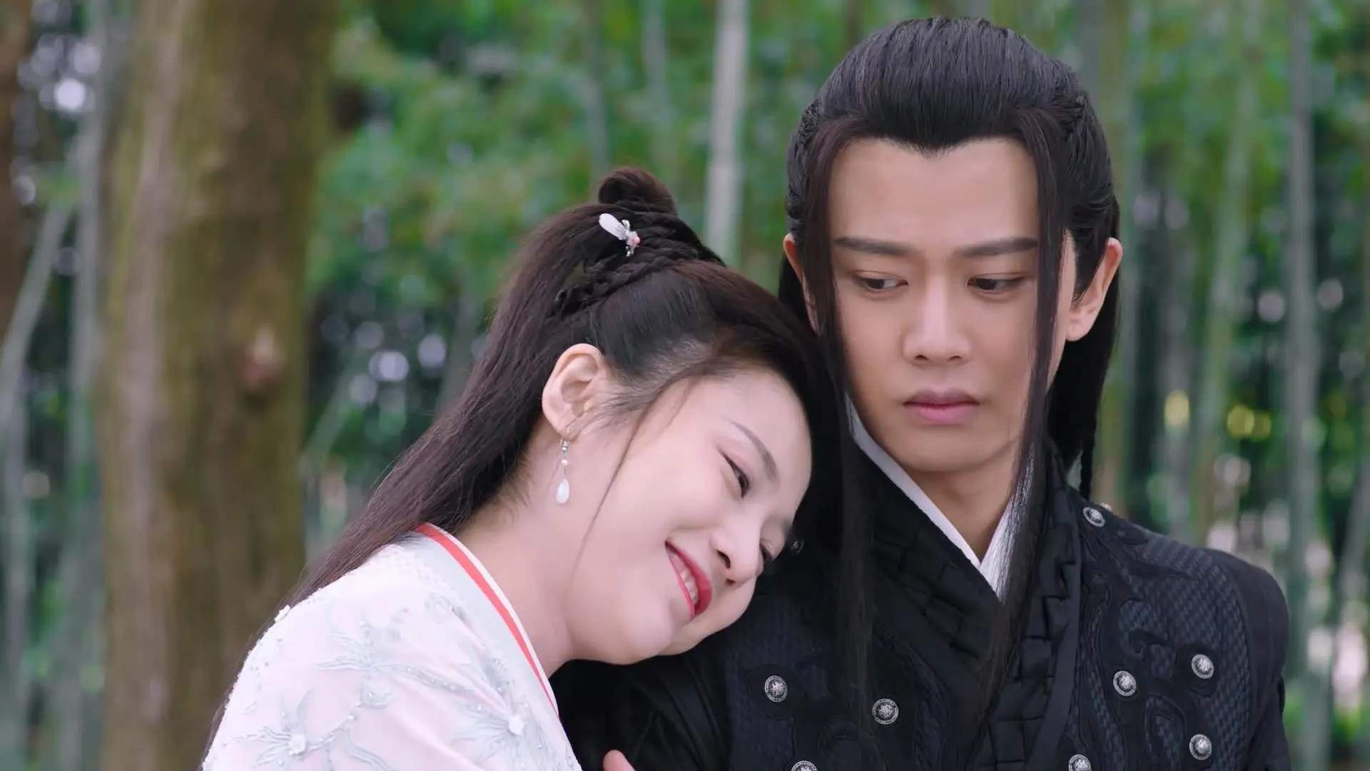 奥恰洛夫跨界领军，英格兰队鏖战法国队上演唯一性胜利