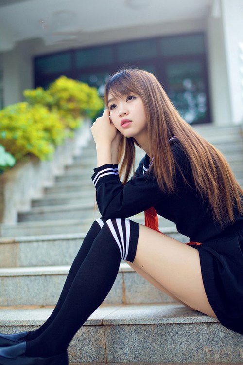 开云体育-引擎轰鸣VS肾上腺素，当F1精密机械对撞NBA末节狂飙