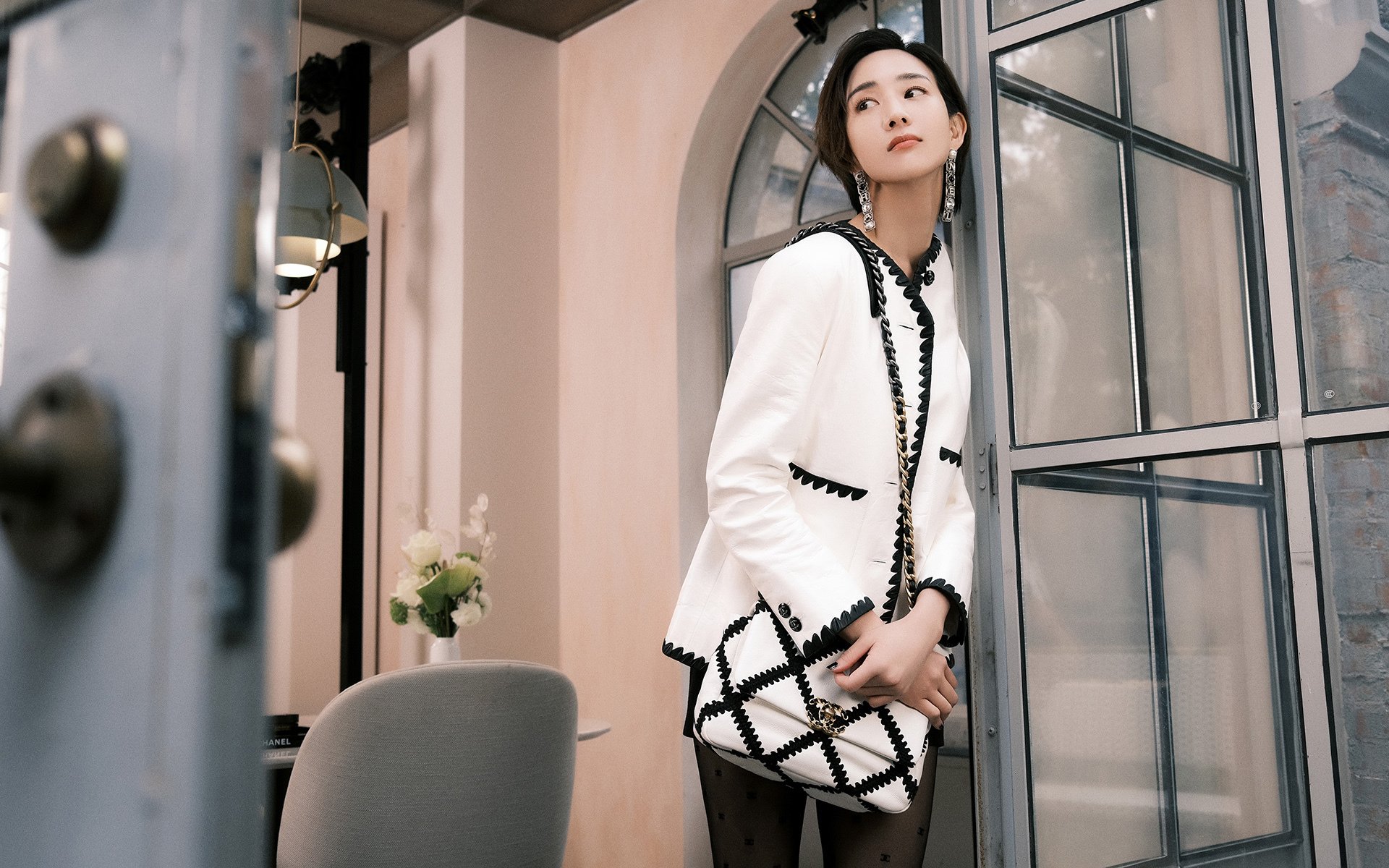 横跨东西的对决，塔图姆用全能表现点亮赛场