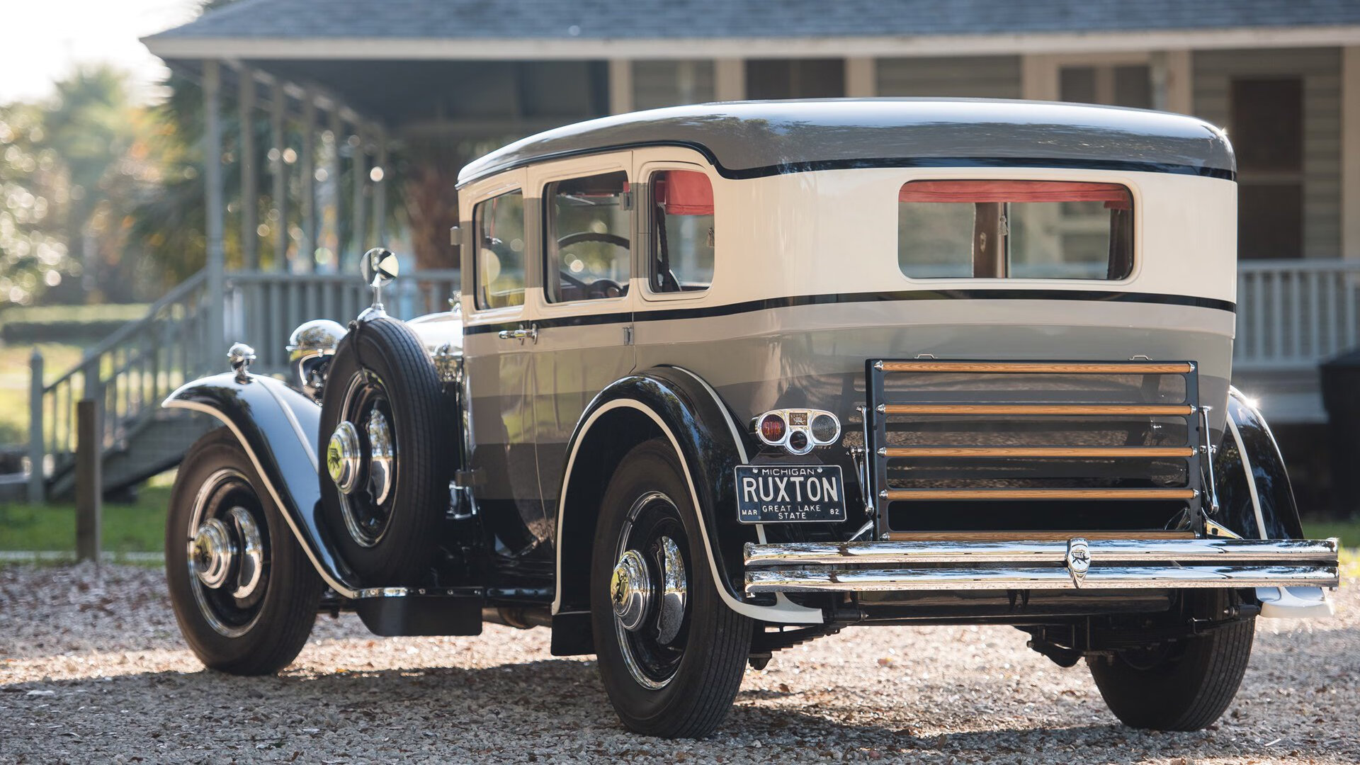 孤城与洪流，英超争冠之夜，巴斯托尼如何凭一己之力主宰比赛的脉搏